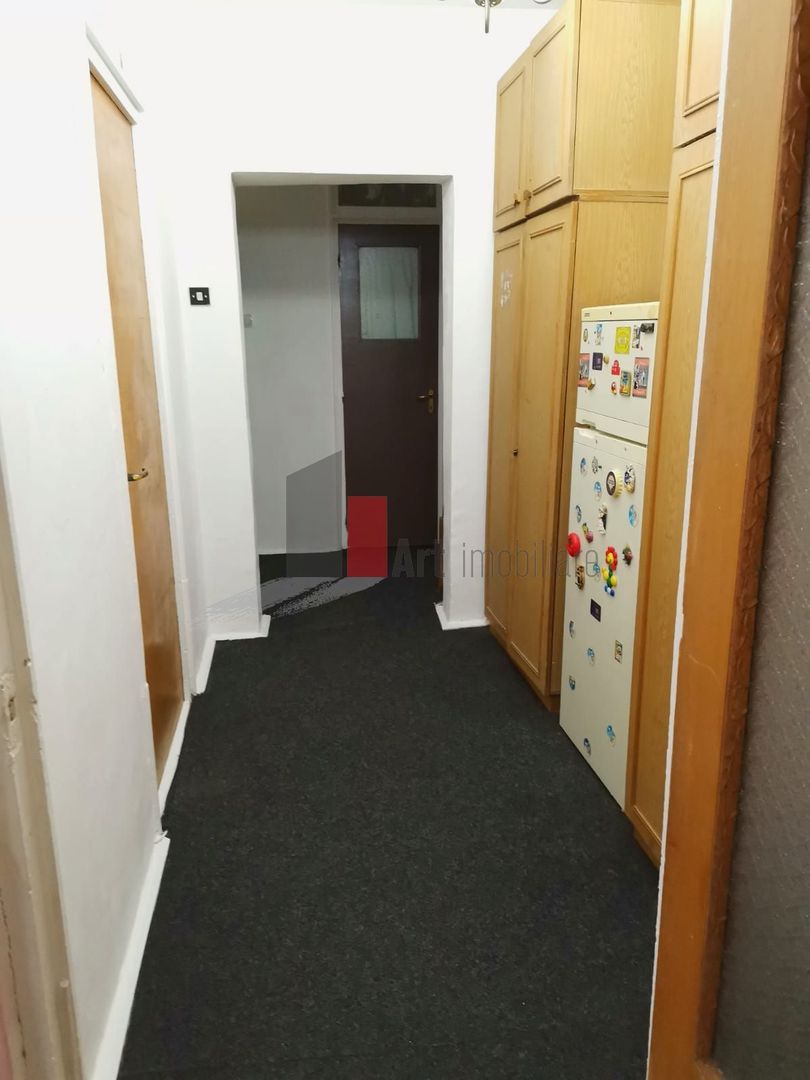 APARTAMENT 3 CAMERE LACUL TEI - Poză 6