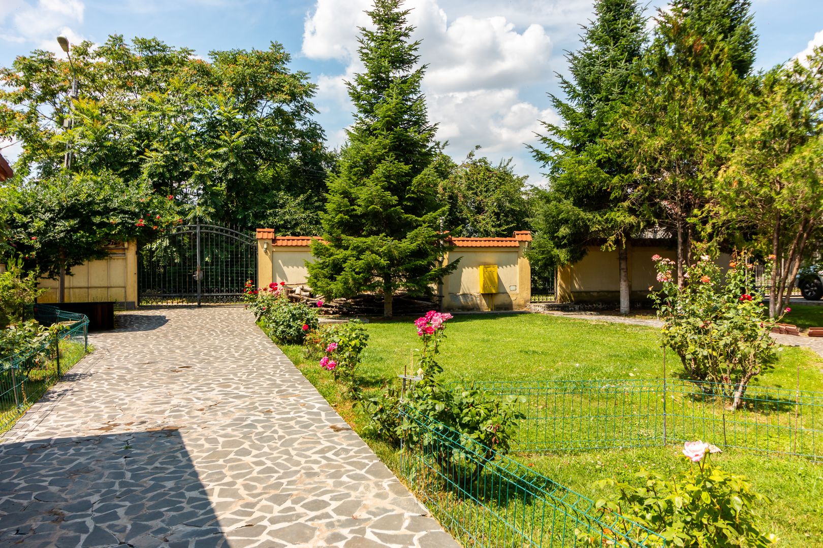 Casă de vânzare | PIPERA/ Teren 3300mp - Poză 3