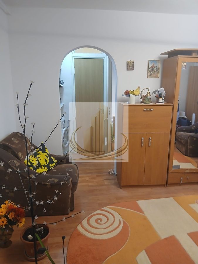 Apartament 2 camere zona Piața Reșița - Poză 2