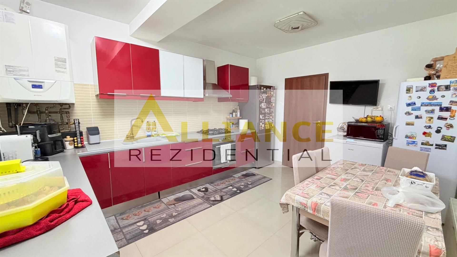 Casa Individuala - 5 camere - 3 bai - 520mp teren - Poză 10