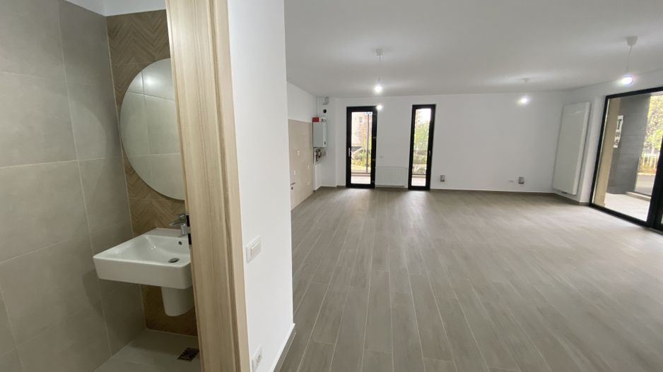 Spațiu comercial / Birouri de închiriat în Urban Plaza | Predare imediată - Poză 4