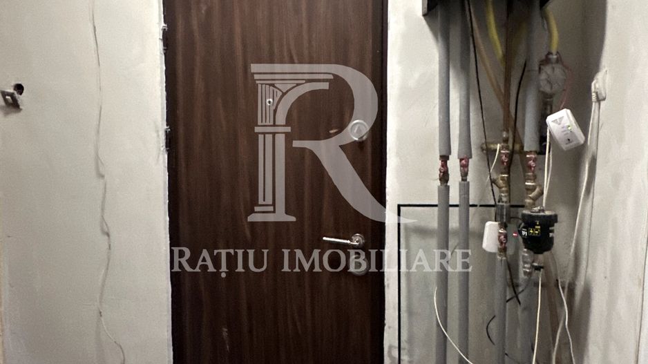 Apartament cu 3 camere la casa + Garsoniera | Ultracentral | Oradea - Poză 13