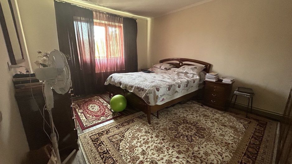 Casă Vilă de Vânzare în Comuna Balțata - Poză 22