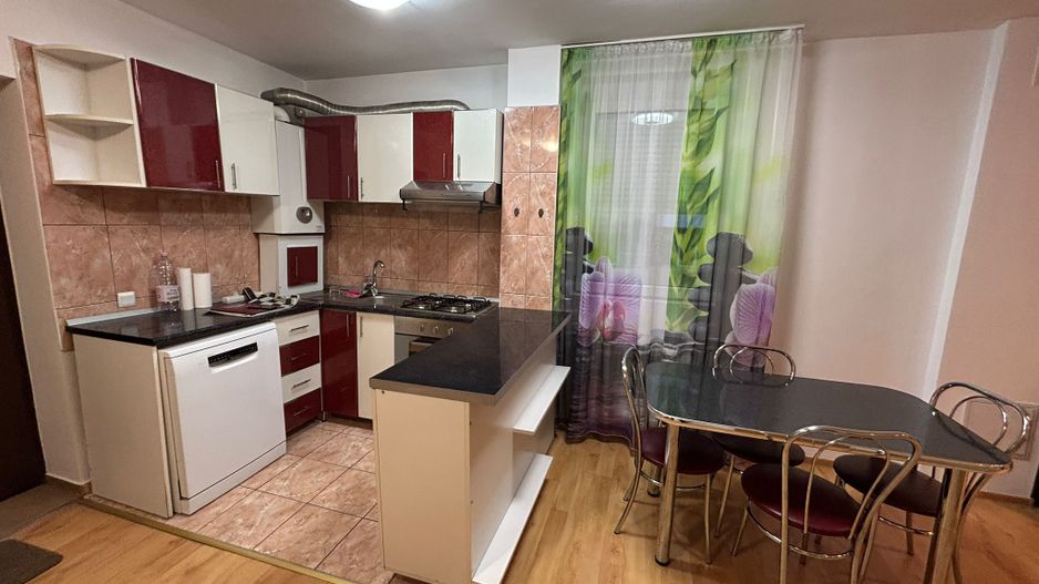 Apartament 3 camere -  zona Tolstoi - Poză 11