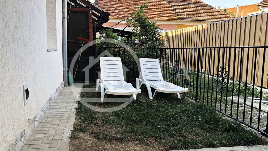 Casa de inchiriat cu 3 camere la curte comuna in zona centrala, Oradea - Poză 10