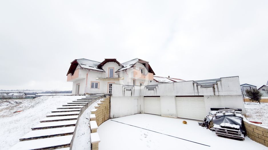 Casă S+P+E, 320 mp utili, teren 2.650 mp – zona Aurel Vlaicu, Suceava - Poză 6