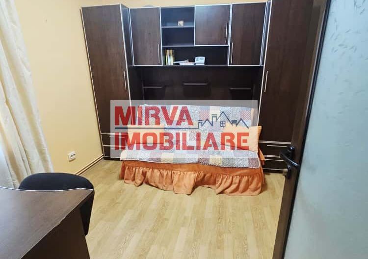 Casă 3 camere de închiriat, zona Centrală–ideală pentru salon/birouri - Poză 10