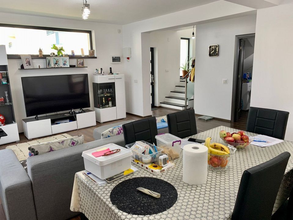 Vanzare Vila zona Slava Pitesti - Poză 3