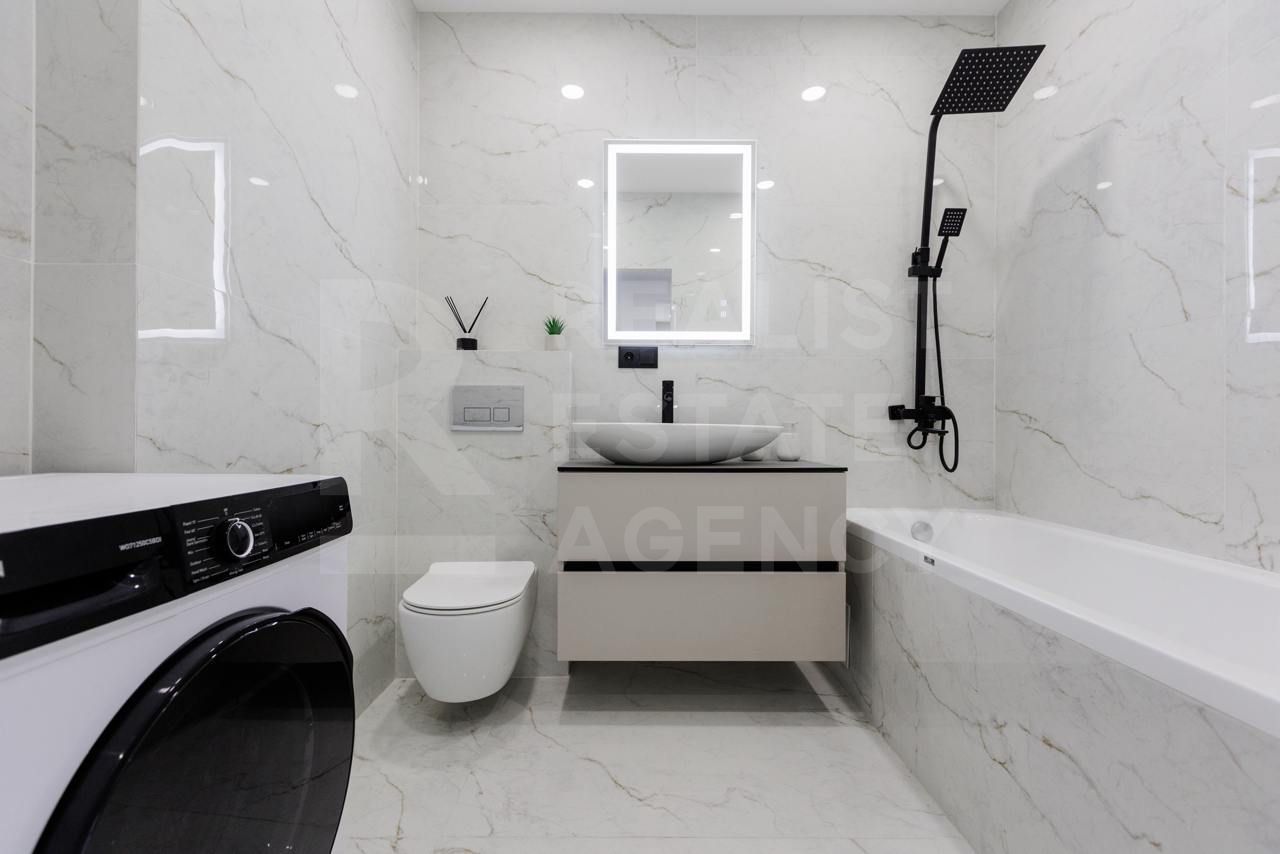 Vânzare, apartament, 2 camere + living, strada Calea Ieşilor, Sculeni - Poză 11