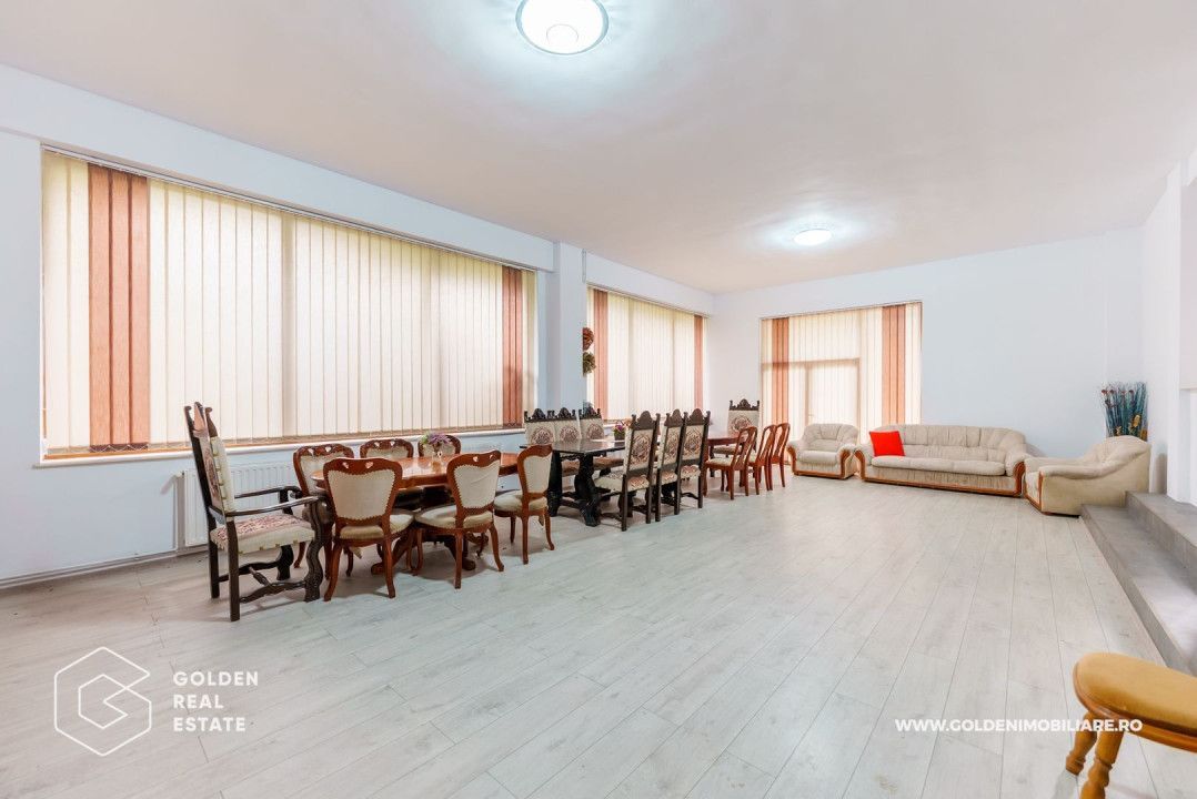 Oportunitate de investiție, vila pretabila pentru  afacere de familie - Poză 4
