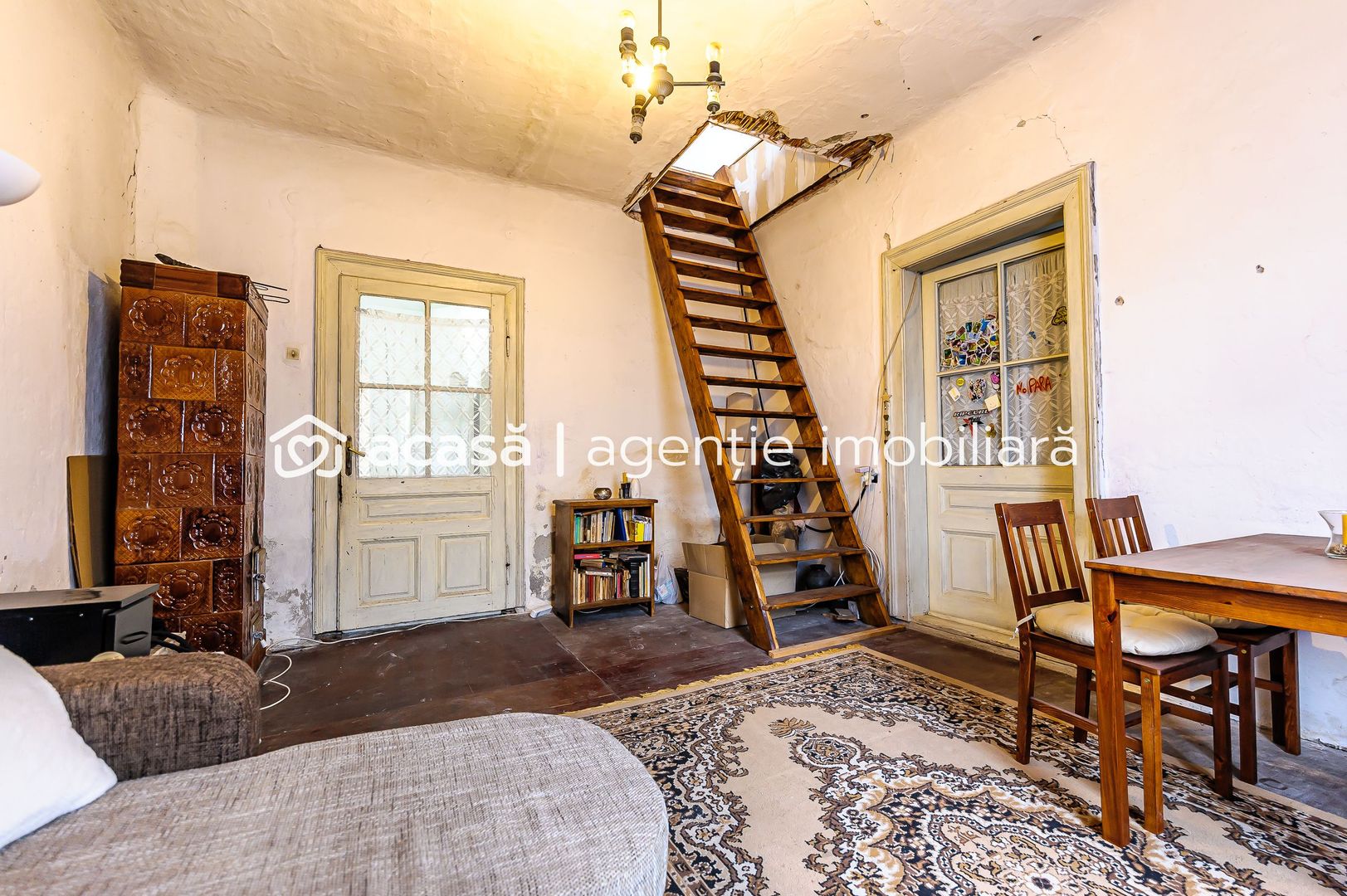 Apartament cu 2 camere, la curte comună, în Grădște. - Poză 8