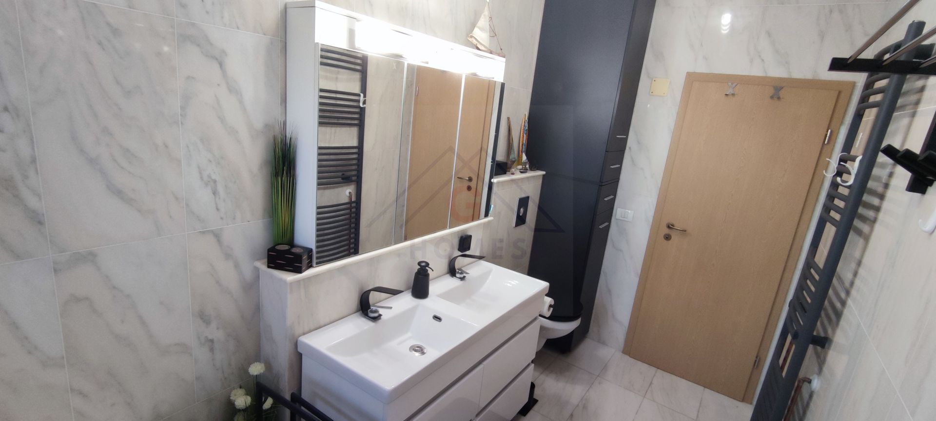 Apartament lux cu gradina proprie, Ferventia intre Lidl si padure. - Poză 18