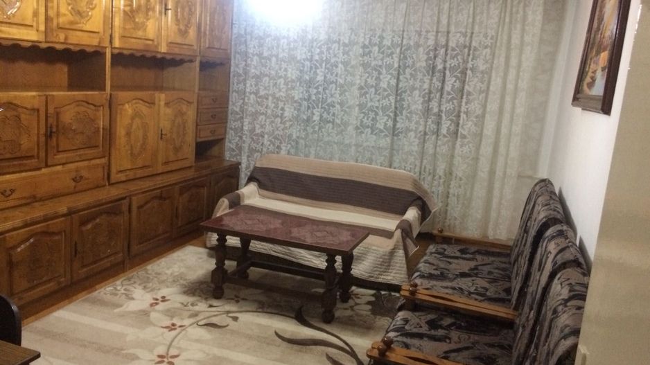 Decomandat si spatios zona Girocului - Poză 1