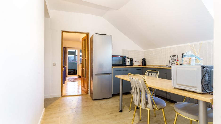 Casa individuala cu 3 apartamente, comision 0%, Intre Lacuri - Poză 9