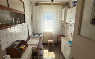 Apartament cu 2 camere/ 45mp/ zona Podu Ros - Poză 3