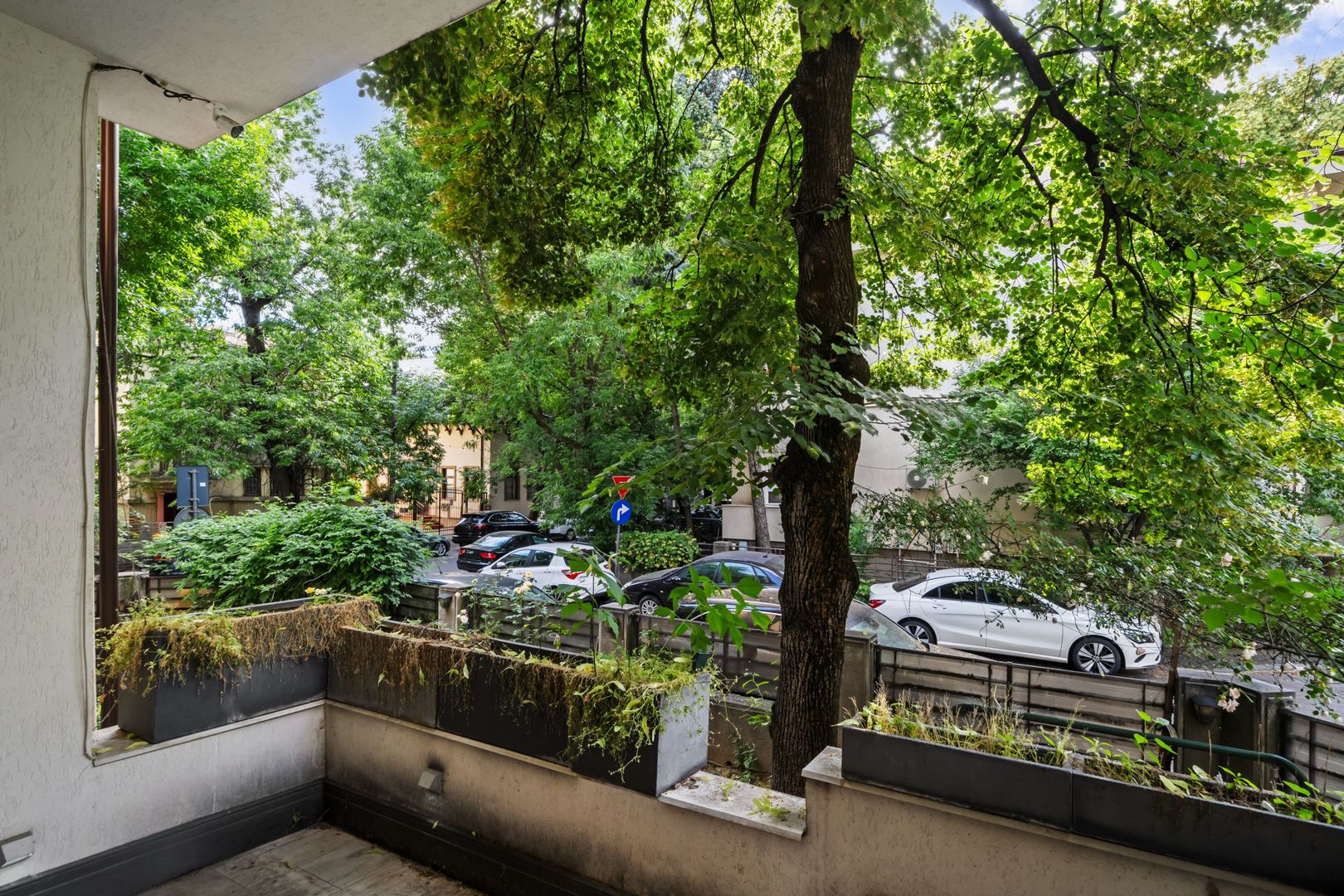 Apartament 6 camere în vilă consolidată | Garaj | Cotroceni - Poză 19