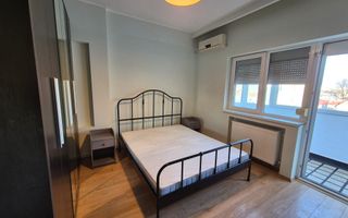 Apartament cu 3 camere 85 mp - Piata Romana - Poză 4
