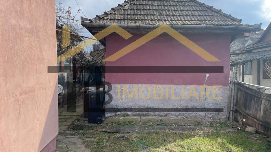 Casa cu 3 camere, 290mp, Zona Gheorghe Doja - Poză 2