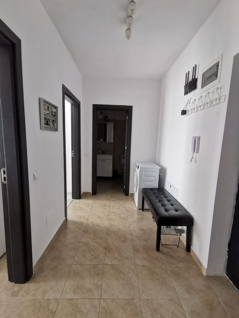 Inchiriere 2 camere mobilat -utilat  - parcare demisol - Poză 2