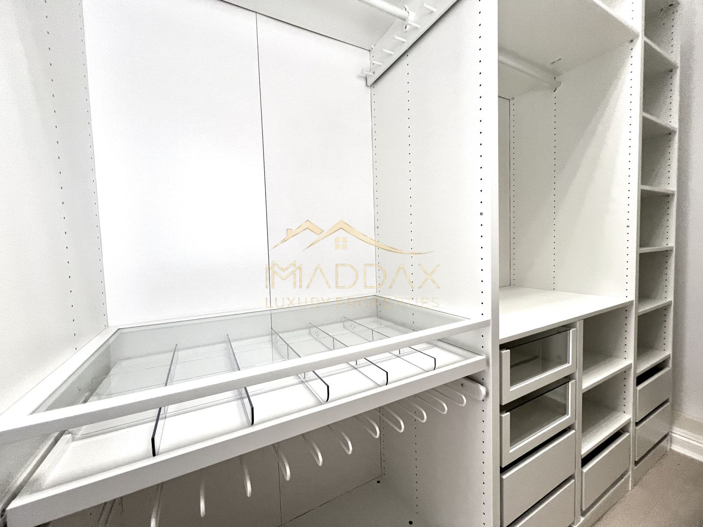 Apartament in Vila | Dorbanti - Capitale | De Vanzare | 1946 - Poză 15