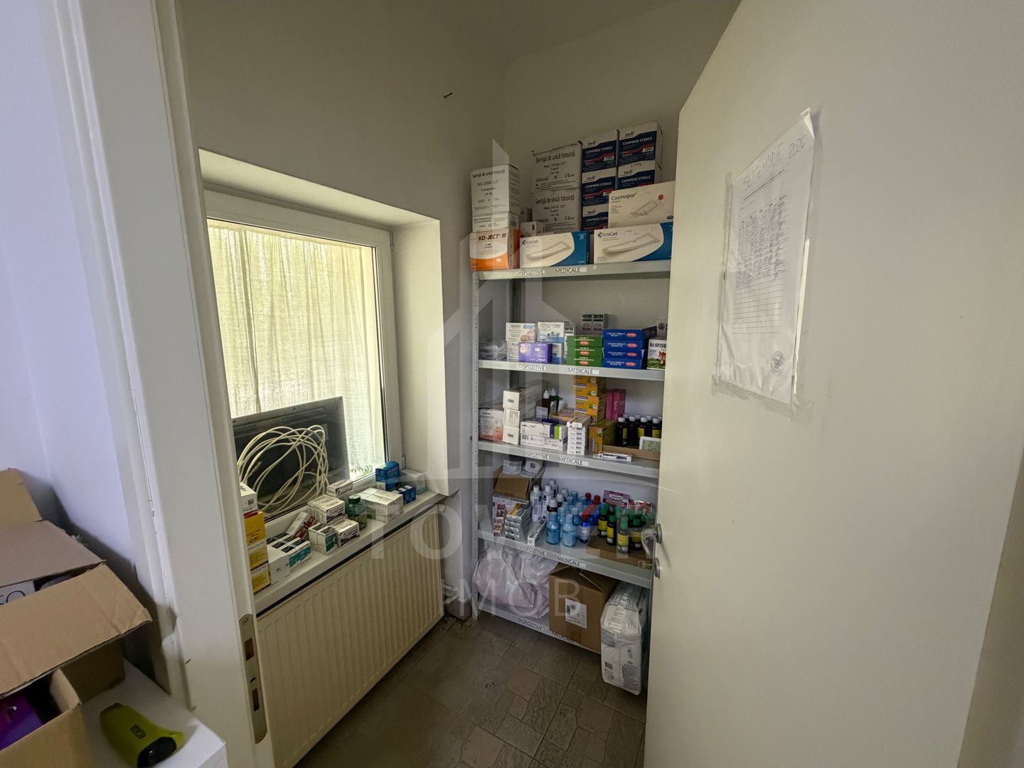 Spațiu Comercial de Închiriat | Ideal pentru Farmacie - Poză 10