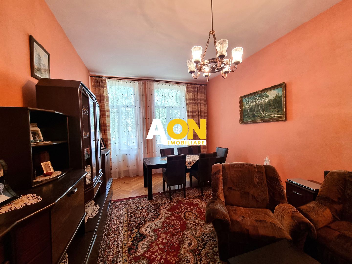 De vanzare casa 5 camere, 1200mp teren, zona ultracentrala - Poză 4
