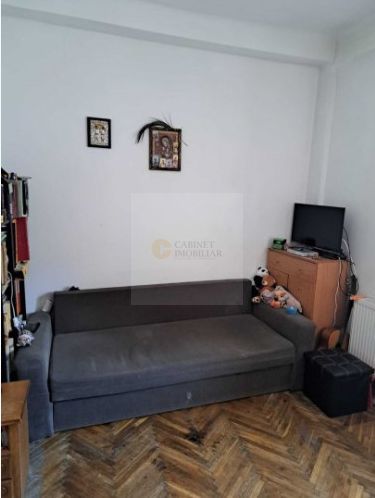 2 camere | Calea Victoriei | Fara Risc | Centrala Proprie | De Renovat - Poză 3