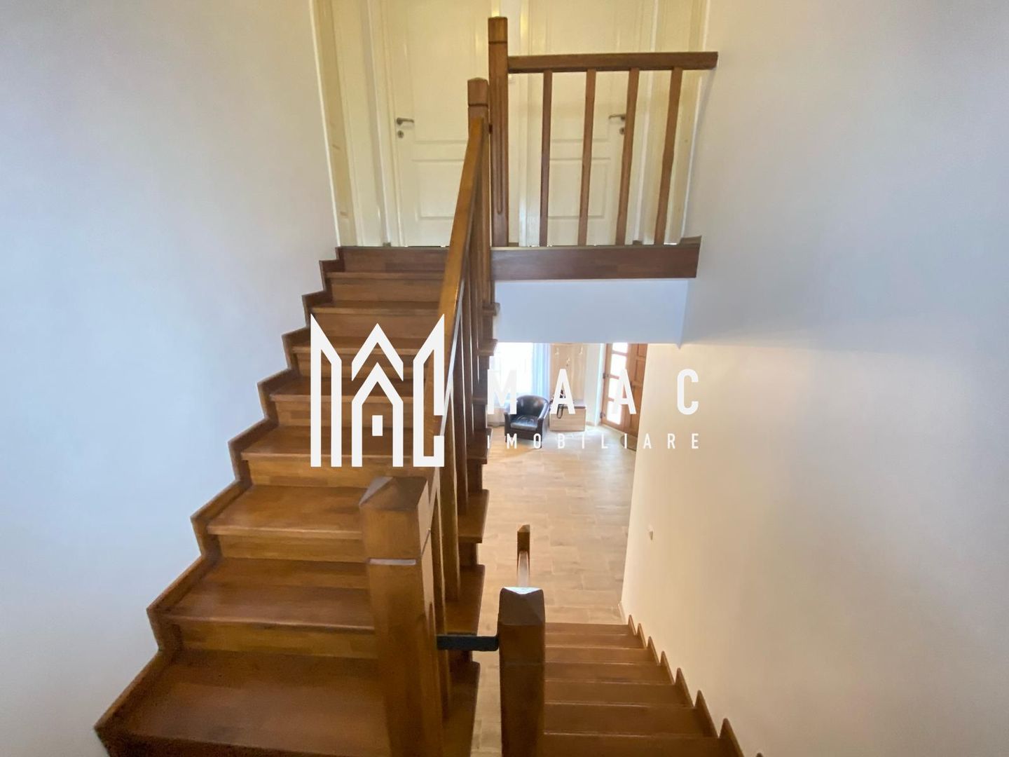 Casă Individuală I Curte Generoasă I Selimbar - Poză 9