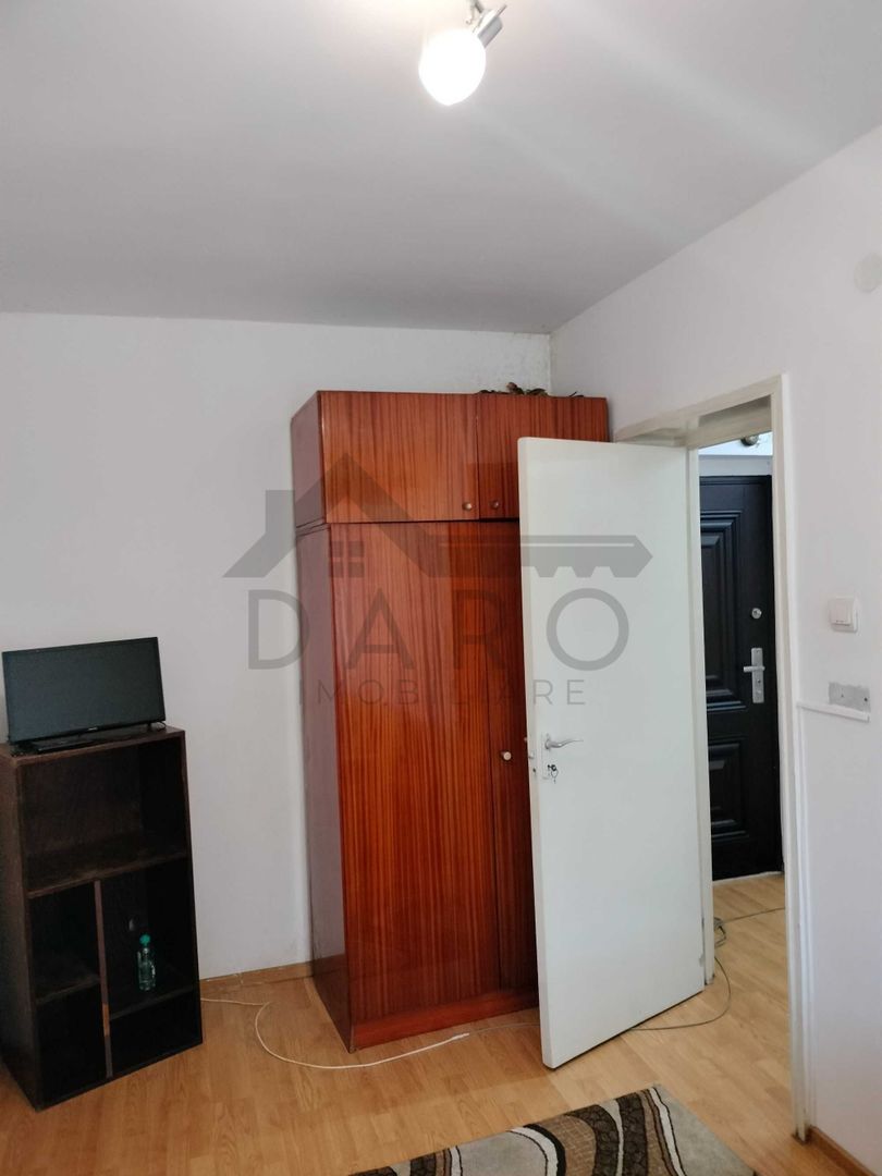 Dau în chirie apartament cu 2 camere in Tudor,Tg Mureș - Poză 7