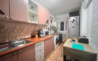 Garsoniera decomandata de vanzare, Cetate - Poză 3