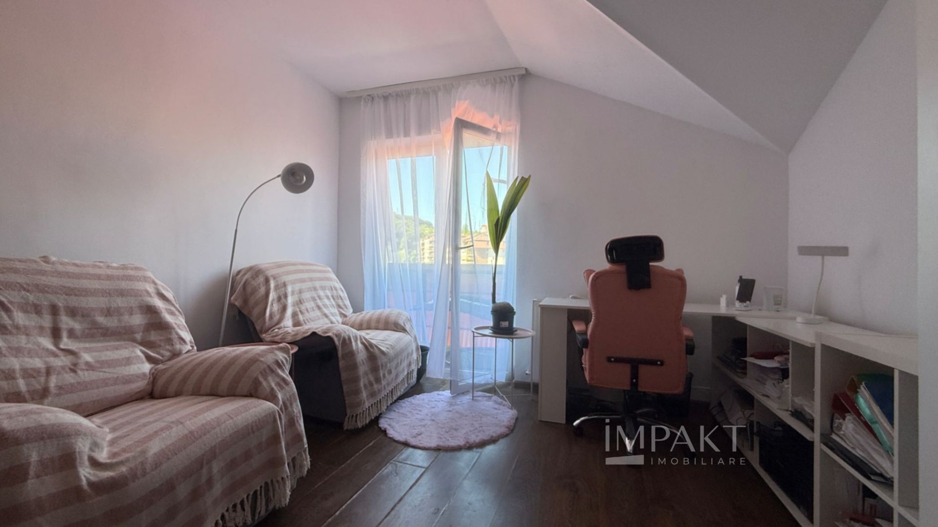 Apartament pe 3 niveluri cu 3 camere si pod amenajat in Manastur - Poză 11