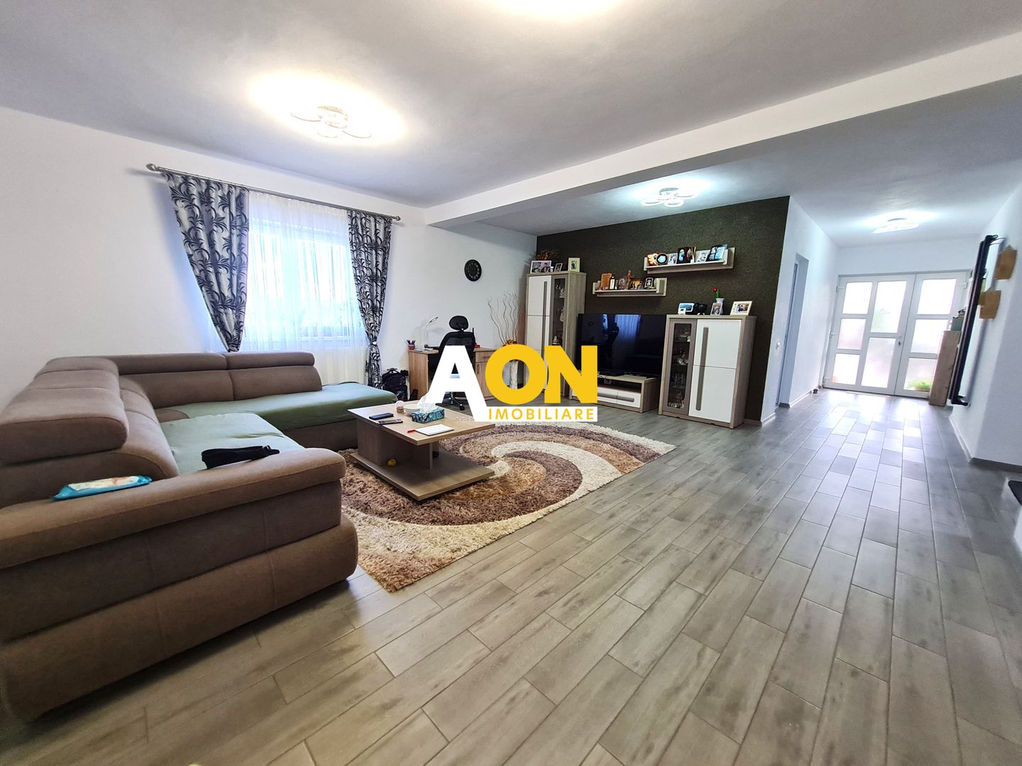 Casa 6 Camere, Teren 500 mp, D+P+E, Mobilata, Utilata, Zona Barabant - Poză 2