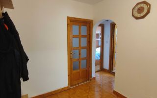 De vânzare apartament cu 3 camere decomandat, Biserica Sf. Ilie - Poză 2