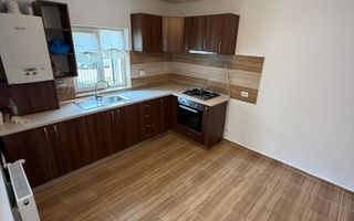 ​Vilă superbă de închiriat în Corbeanca (Sat Stratu) – Curte generoasă - Poză 7