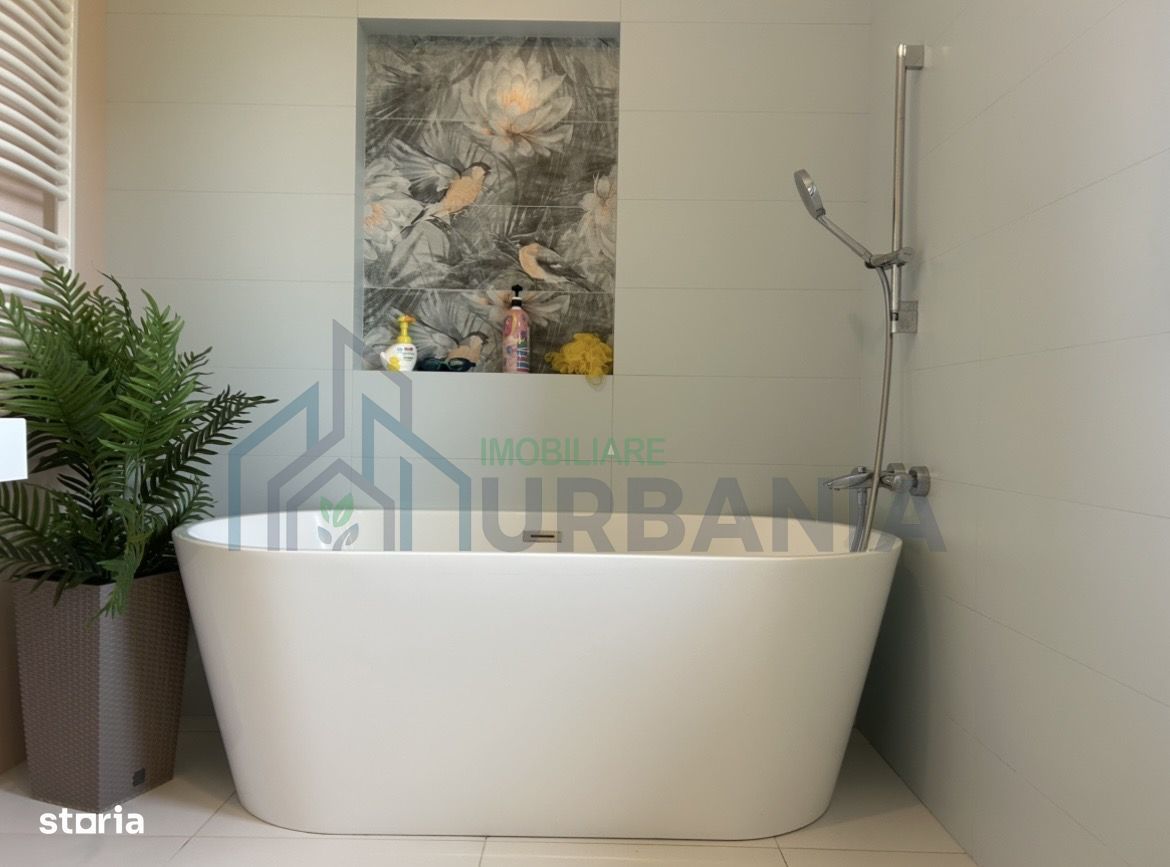 Casă cu 4 camere, în curte, finisaje high-quality - Poză 8