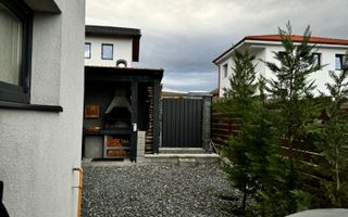 Casa moderna in Chinteni cu curte si garaj pentru 2 masini! - Poză 8