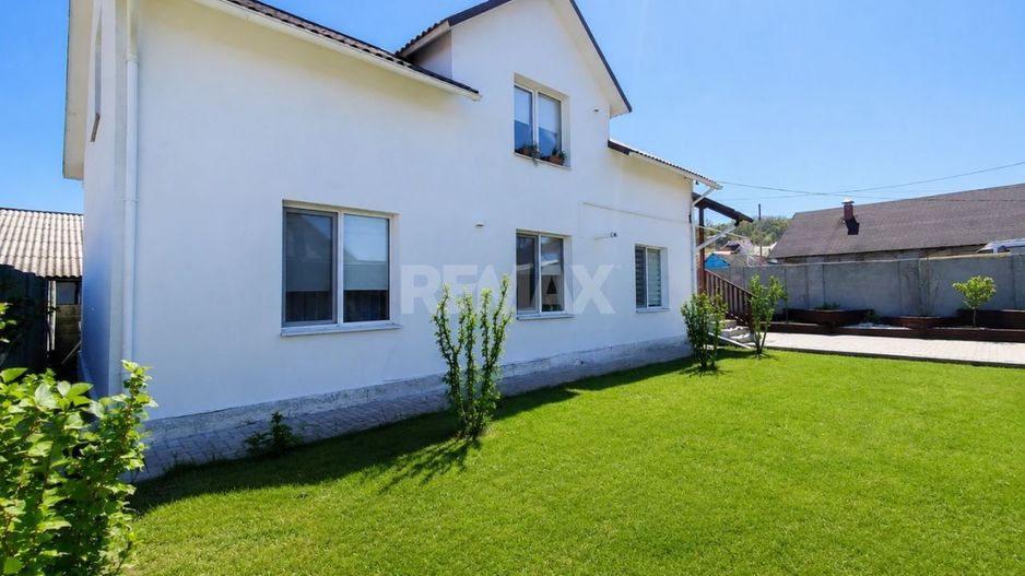 Casă cu 2 niveluri și intrări separate | 160 m² utili | 4 ari | Sîngera, Chișinău | Potent‌ial Duplex - Poză 1