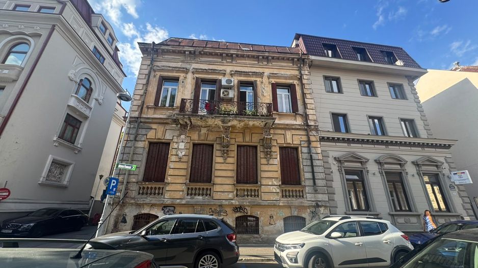 PROPRIETATE INTERBELICA 4 CAMERE+ GARSONIERA + BOXE || PIATA VICTORIEI - Poză 29