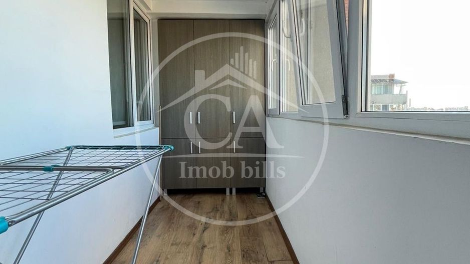 Apartament de vanzare cu 3 camere in zona Decbal, Oradea. - Poză 11