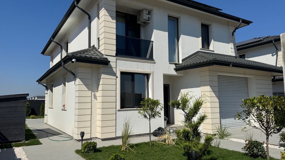 Vila Tunari ECO, POMPA de caldura si PANOURI Fotovoltaice si GARAJ - Poză 1
