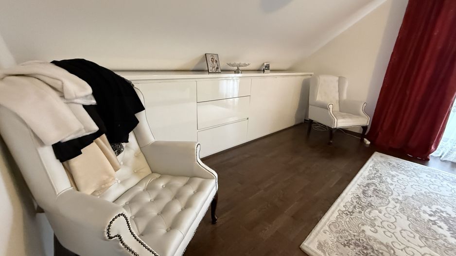 Casă 4 dormitoare | 230 MP | Central | Mobilată & Utilată | 280.000 € - Poză 44