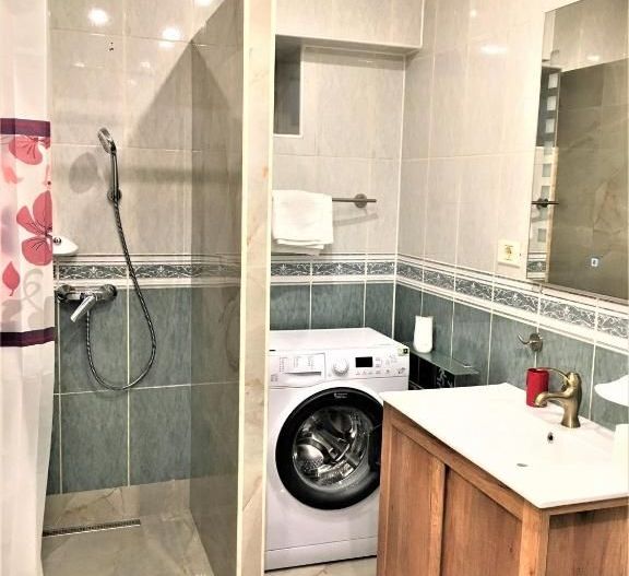 Apartament cu 3 camere zona ONIX, mobilat și utilat complet, 700 euro/luna - Poză 17