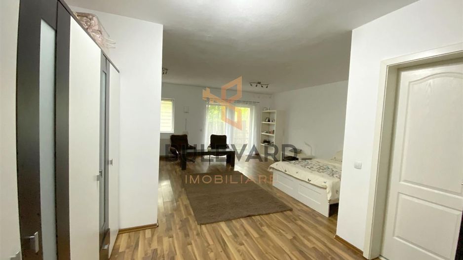 Apartament cu 1 camera 40 mp in zona strazii N. Titulescu! - Poză 5