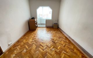 Apartament cu trei camere în bloc izolat -zona Aradului - Poză 4