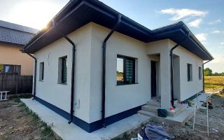 Casă nouă de vânzare, 98 mp, teren 580 mp, strada Ion Creangă, Pașcani - Poză 1
