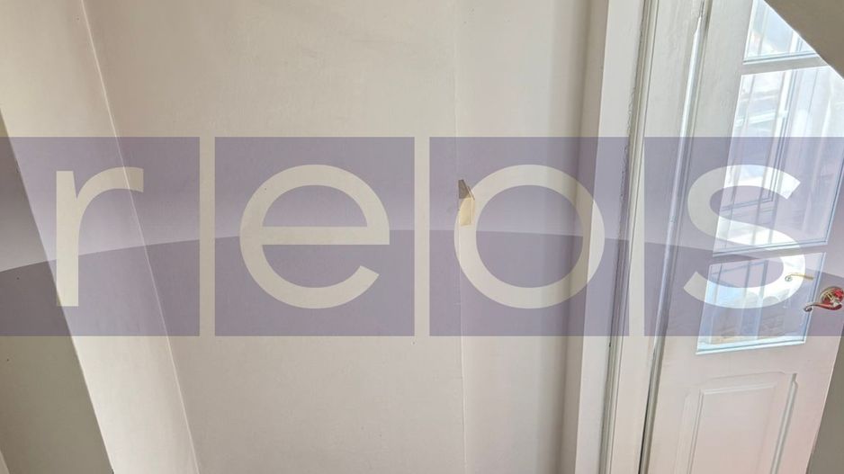VILA DE VÂNZARE | 6 CAMERE CURTE PROPRIE 200 MP | ZONA CENTRALĂ - Poză 11