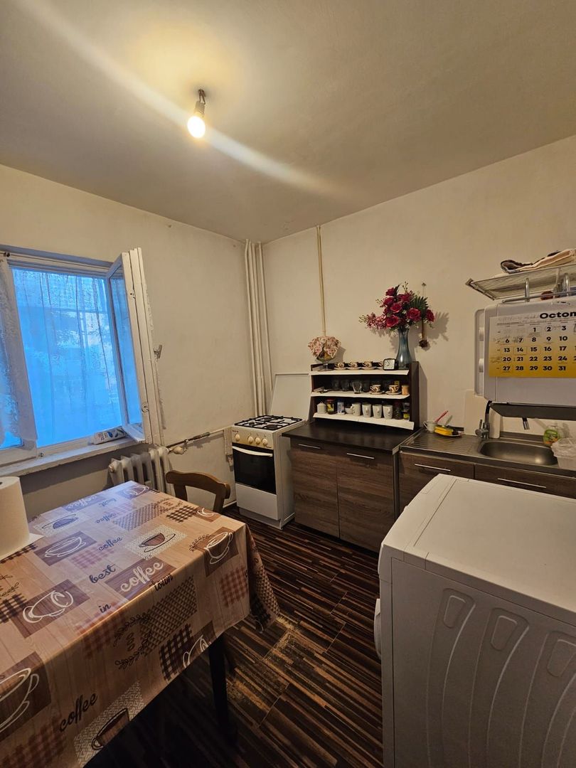Apartament 3 camere- Lapus, zona Restaurant intim - Poză 7