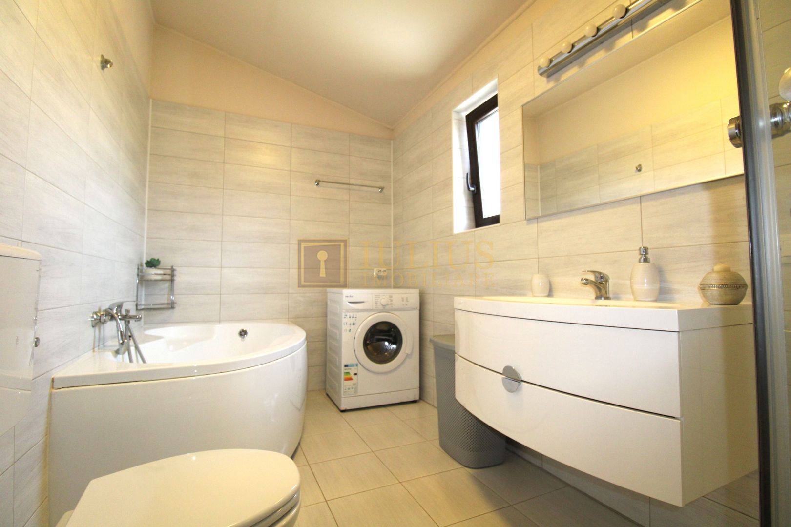 1/2 duplex, mobilat si utilat complet – Giroc - Poză 16