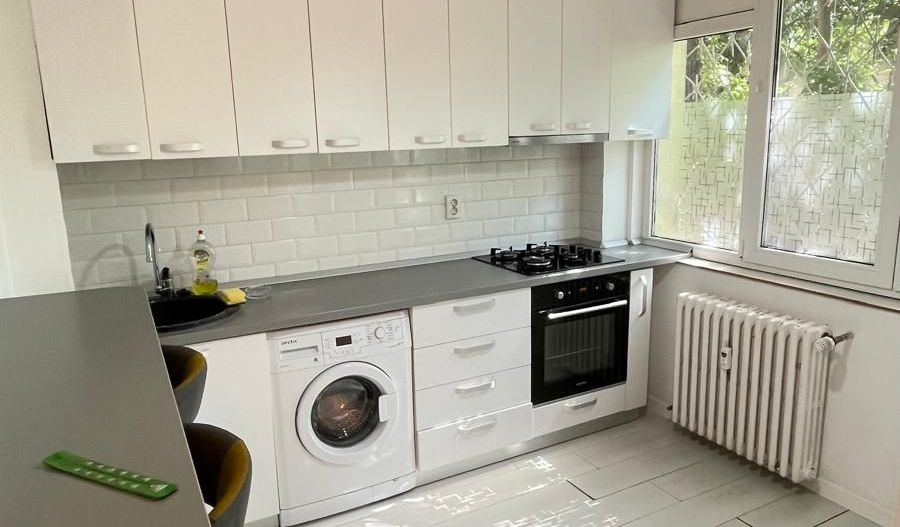 APARTAMENT  SPATIOS  ZONA  KISELEFF - Poză 2