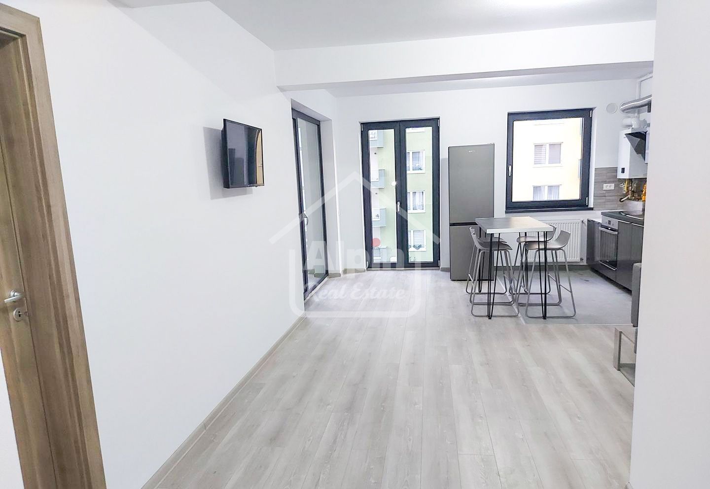 Apartament Suprafata Mare I Tractorul Coresi - Poză 5
